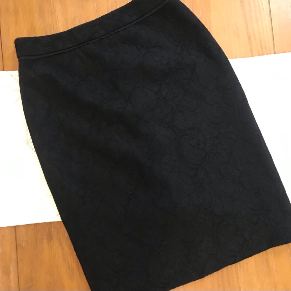 Ann Taylor Lace Pencil Skirt